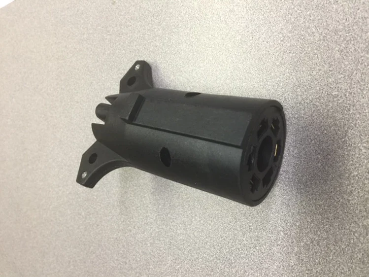 7 Pin Plug to 4 Pin Plug Adapter